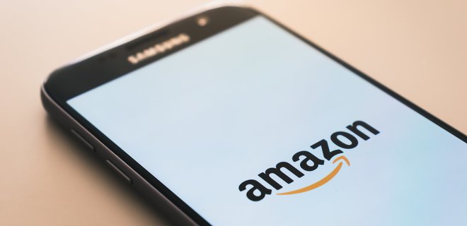 Amazon ограничил поисковую выдачу и продажу товаров для ЛГБТ-сообщества в ОАЭ - Фото