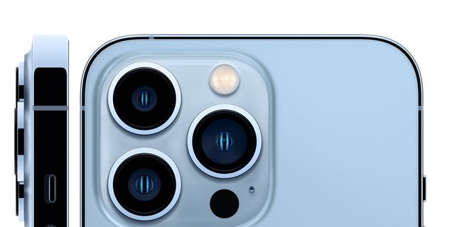 Сооснователь Apple не увидел существенных отличий между iPhone 12 и 13 - Фото
