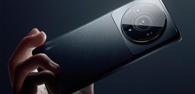 Xiaomi презентував новий флагманський смартфон із камерою Leica на всю ширину корпусу - Фото