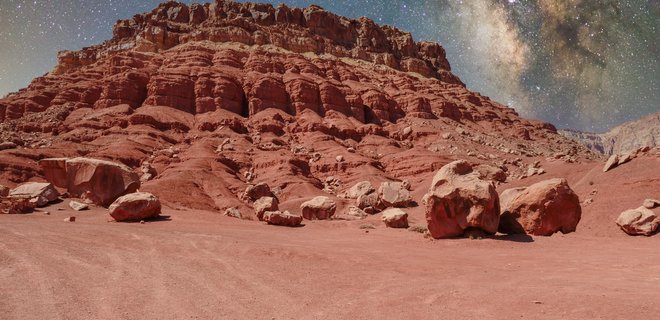 NASA планирует доставить марсианские образцы породы на Землю с помощью двух вертолетов - Фото