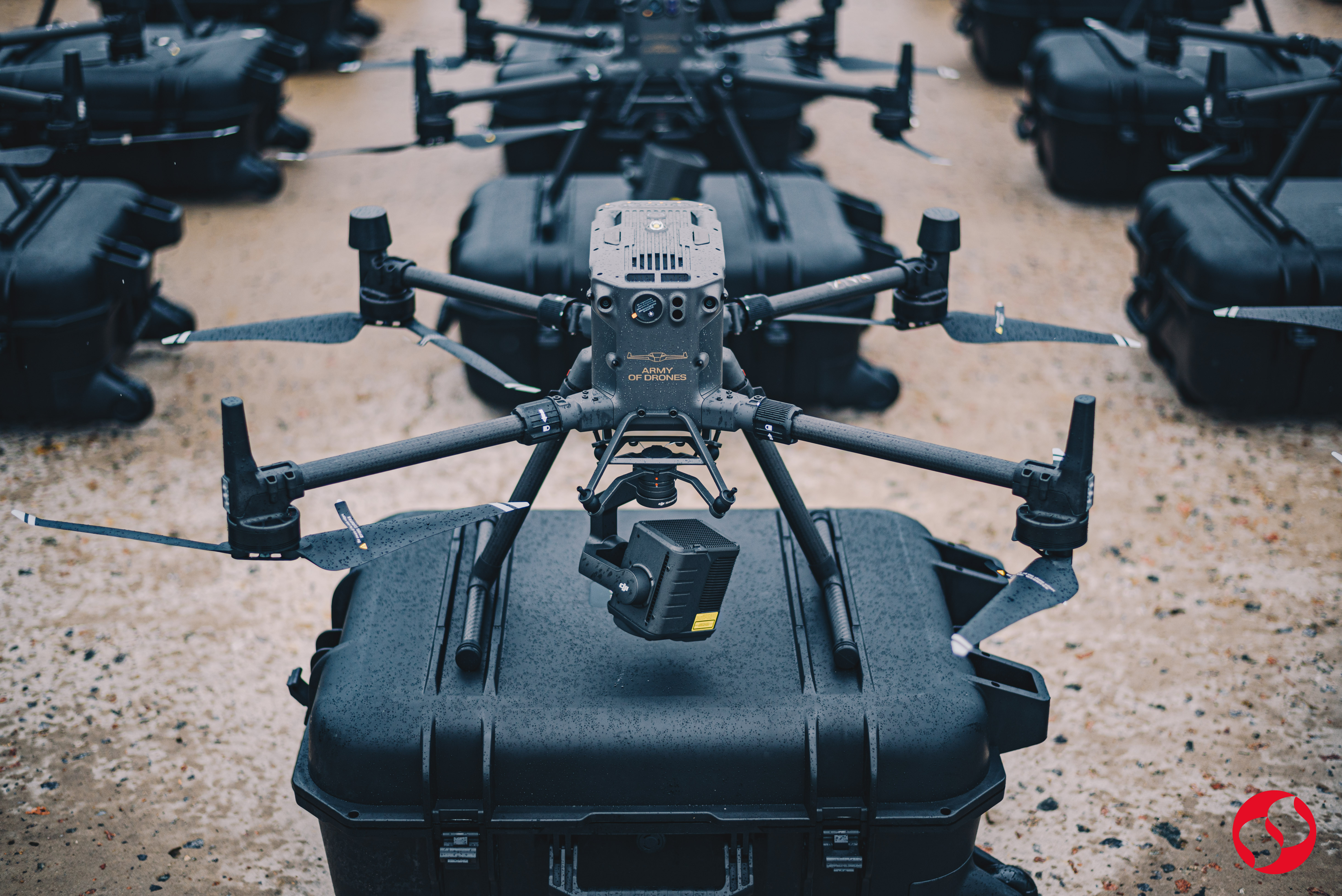 Украинские военные получили лучших дронов-разведчиков в мире. Что они могут