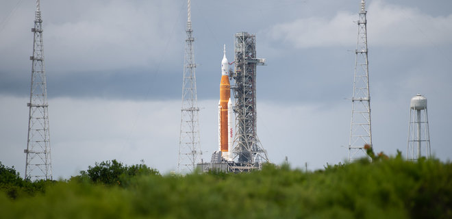 Миссия Artemis 1 к Луне: старт ракеты SLS отменили из-за утечки топлива - Фото