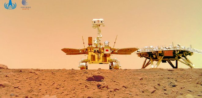 Китайский марсоход нашел на Марсе доказательства существования океана - Фото