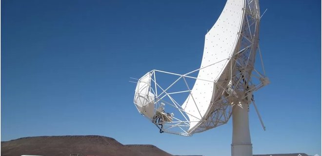В ЮАР и Австралии начали строить крупнейший радиотелескоп в мире с более 130 000 антенн - Фото