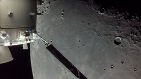 Космический корабль Orion сделал подробные фото Луны модифицированной камерой GoPro