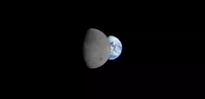 Місячний корабель Orion відзняв затемнення Землі з космосу – фото - Фото