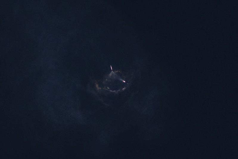 SpaceX показала фото со старта ракеты с интернет-спутниками OneWeb
