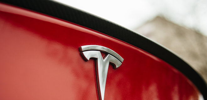 В 2022 году Tesla поставила рекордные 1,3 миллиона автомобилей - Фото