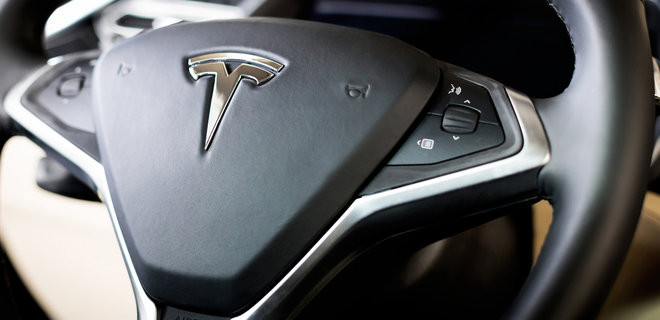 Tesla відкликала майже всі продані в Китаї авто через проблеми з гальмами. Їх 1,1 млн - Фото
