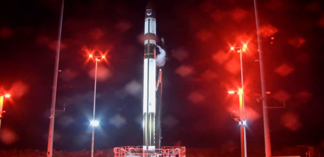 Компанія Rocket Lab здійснила перший запуск ракети з території США – відео - Фото