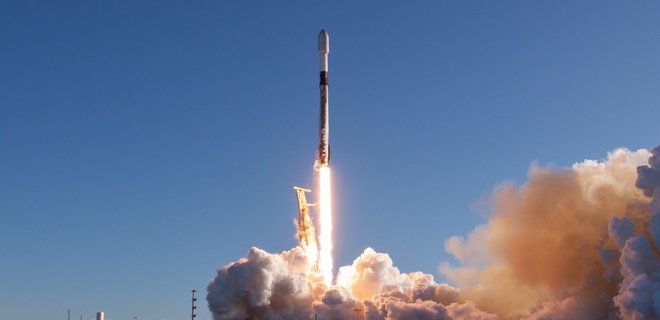 SpaceX запустила еще 49 спутников Starlink – фото, видео - Фото