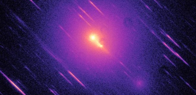 Астрономи помітили гігантську комету, що прямує до Сонця – фото - Фото
