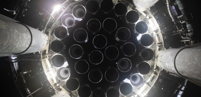 SpaceX зажгла 31 двигатель гигантского космического корабля Starship – видео - Фото