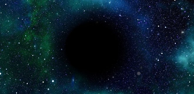 Ученые обнаружили черную дыру, которая почти в 1 миллиард раз больше, чем Солнце - Фото