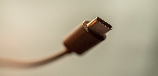 iPhone 15 получит USB-C, но работать будет не со всеми кабелями - Фото