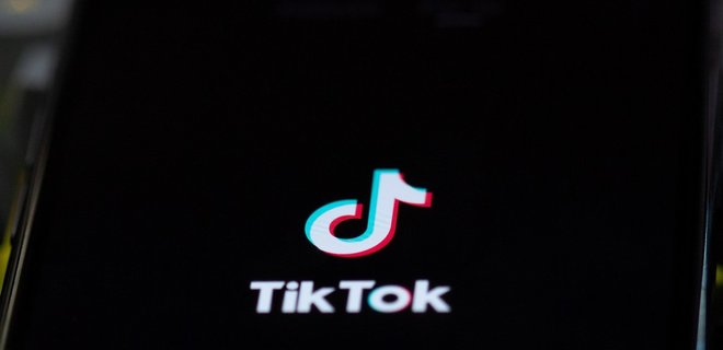Франція заборонила TikTok на робочих смартфона державних службовців - Фото