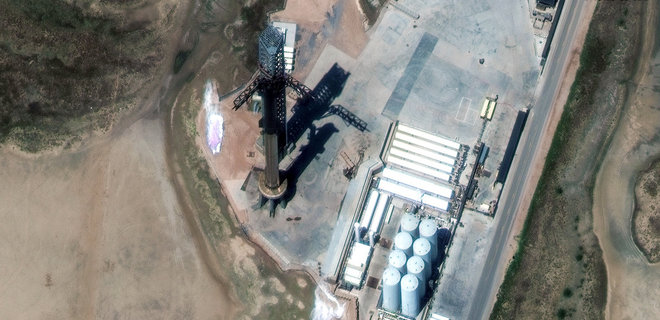 Подготовку Starship к запуску сняли с космоса спутники – фото - Фото