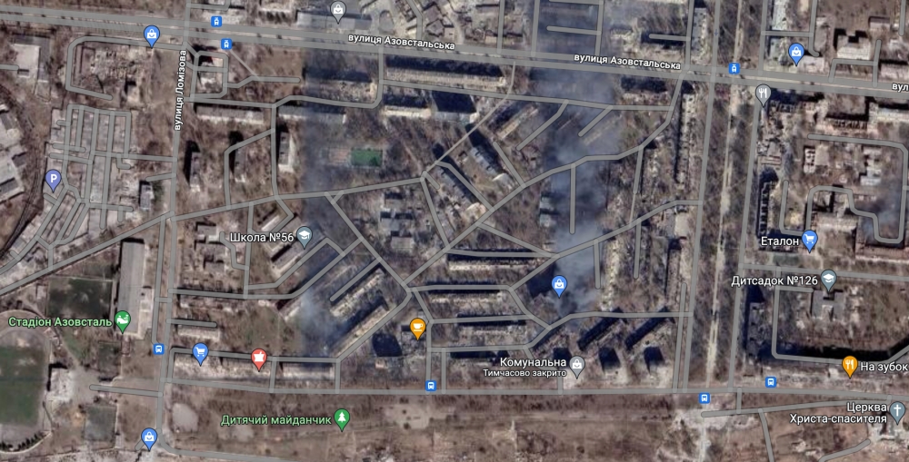 Разрушенные аэродром и завод в Киеве, очереди в Мариуполе. Что видно на новых Google Maps