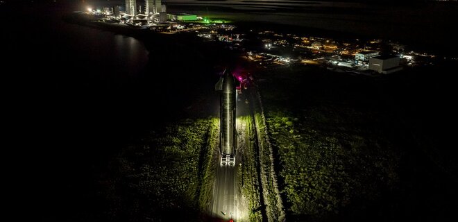 SpaceX показала новий корабель Starship, який незабаром запустять в космос - Фото