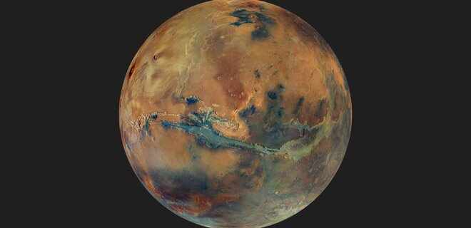 Опубликована мозаичная панорама Марса, составленная из 90 изображений - Фото