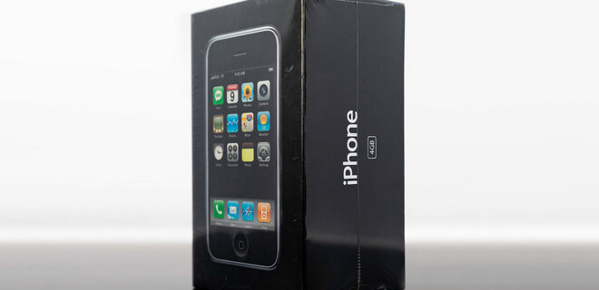 В США продали перший нерозпакований iPhone за $190 327 - Фото