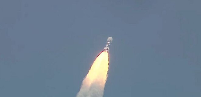 Индия успешно запустила первую солнечную обсерваторию. Зонд Aditya-L1 отправили в космос - Фото