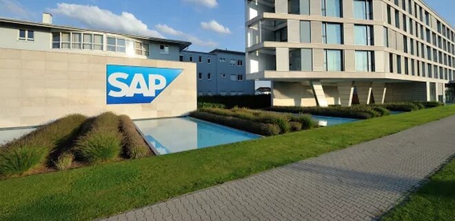 Немецкая IT-компания SAP прекратит поддержку российских клиентов до конца 2023 года - Фото